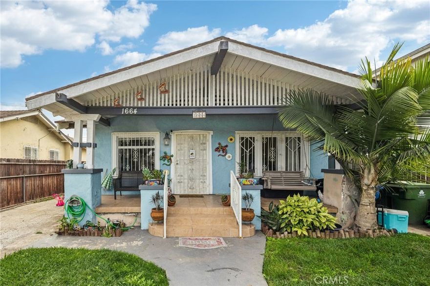 Welcome to this charming 3-bedroom, 2-bathroom home located in the heart of Los Angeles! Perfect for first-time buyers, this inviting property offers a spacious living area and sits on a generous 4,960 sq. ft. lot, providing plenty of room for entertaining, gardening, or future possibilities. Enjoy the comfort of a unique home with character and convenience — close to shopping, schools, and major freeways for an easy commute. Don’t miss this great opportunity to own a home in a desirable location!