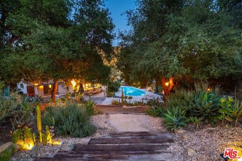 Photo of 24537 Dry Canyon Cold Creek Road, Calabasas, CA 91302 (MLS # 26639061)