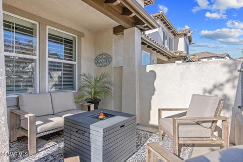 Tiny photo for 274 Via Antonio, Thousand Oaks, CA 91320 (MLS # 226004801)