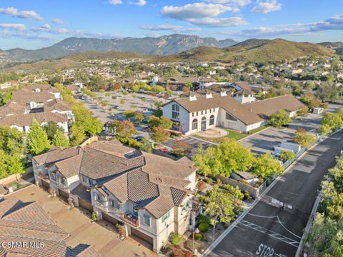 Tiny photo for 274 Via Antonio, Thousand Oaks, CA 91320 (MLS # 226004801)