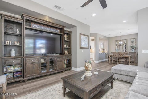 Tiny photo for 274 Via Antonio, Thousand Oaks, CA 91320 (MLS # 226004801)
