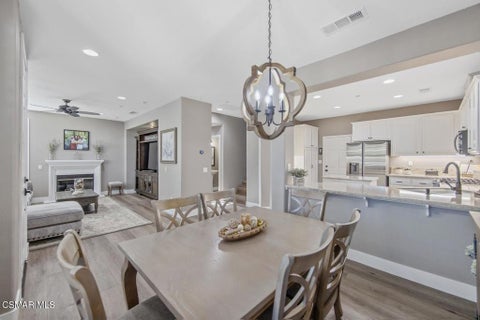 Photo of 274 Via Antonio, Thousand Oaks, CA 91320 (MLS # 226004801)