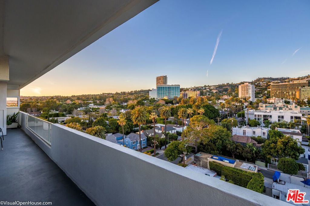 838 / Plaza Towers - Residential Lease