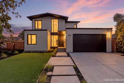 Photo of 1828 Nestorita Way, San Jose, CA 95124 (MLS # ML82062647)