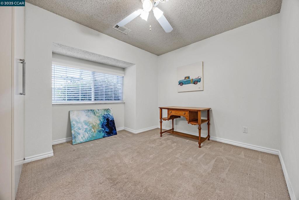 VILLAGE POINT - Residential