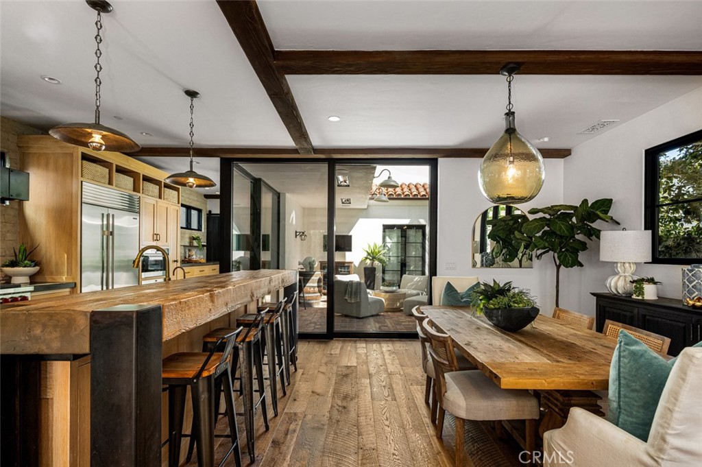 Corona del Mar North of PCH (CNHW) - Residential