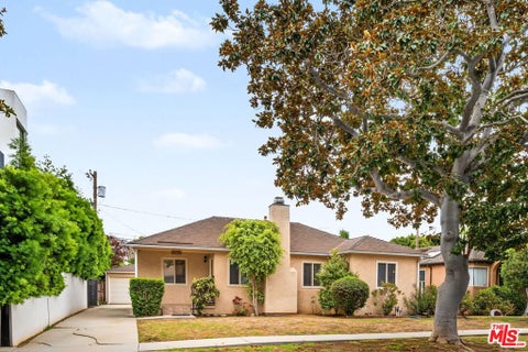 Photo of 12018 Clover Avenue, Los Angeles, CA 90066 (MLS # 26873845)