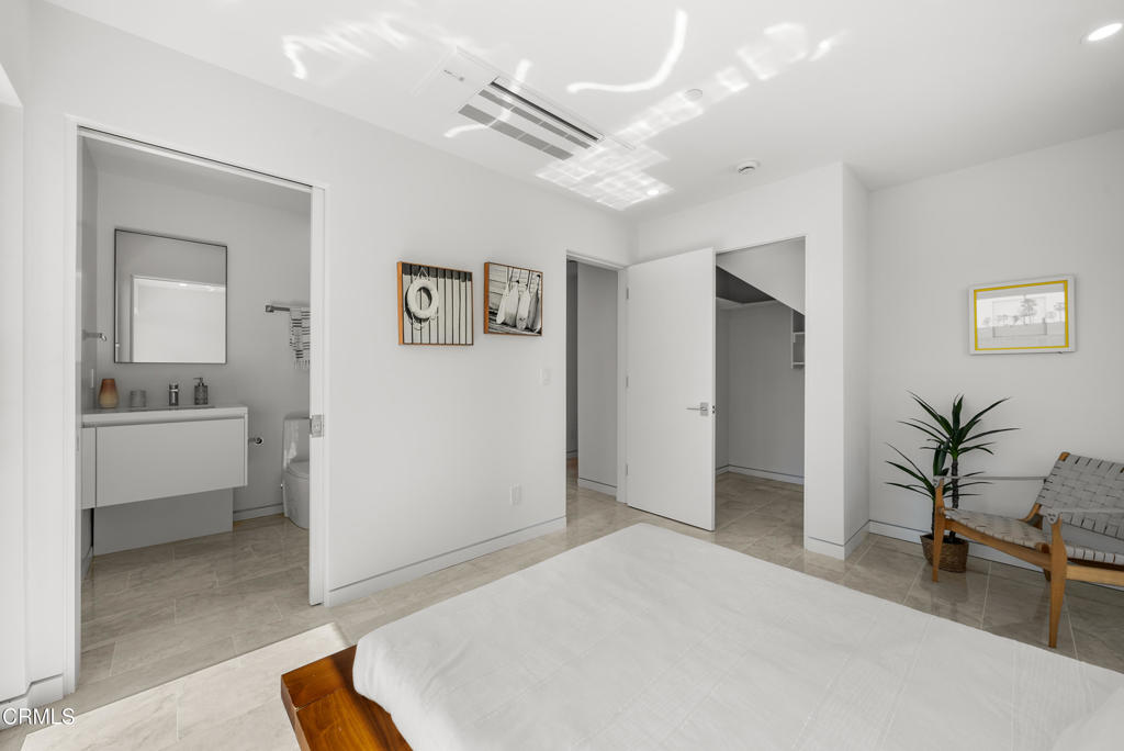 Pierpont Village - 3369 - Residential Lease