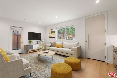 Photo of 11023 1/2 Blix Street, North Hollywood, CA 91602 (MLS # 26652519)