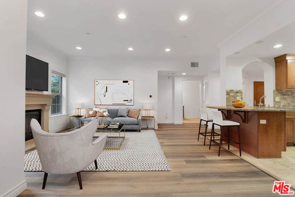 423 Arnaz Drive 102