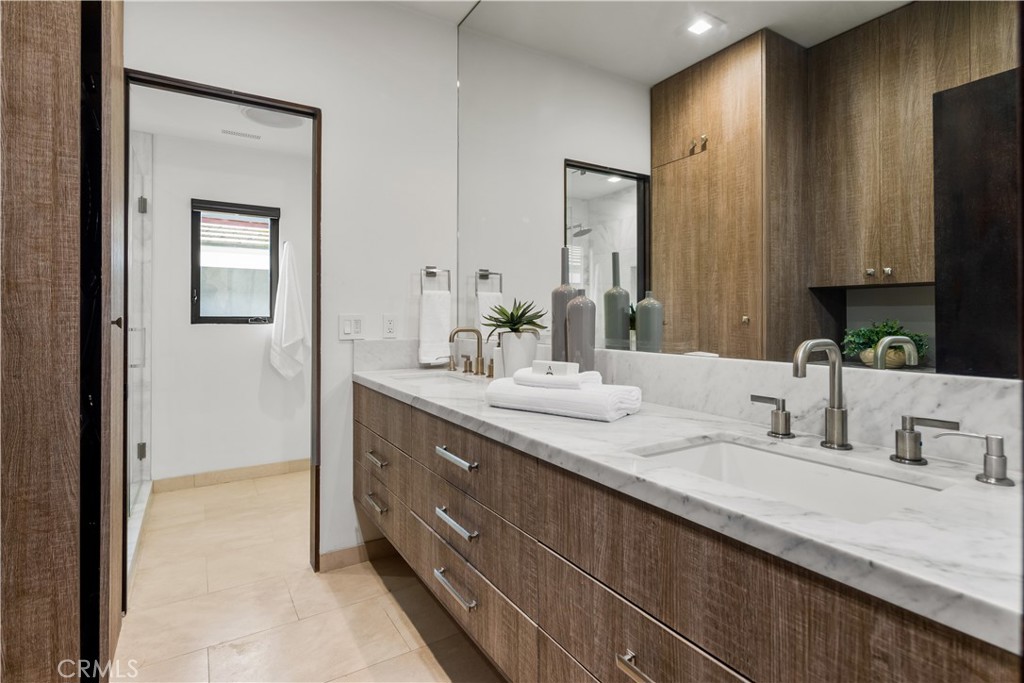 Mainland (HHML) - Residential