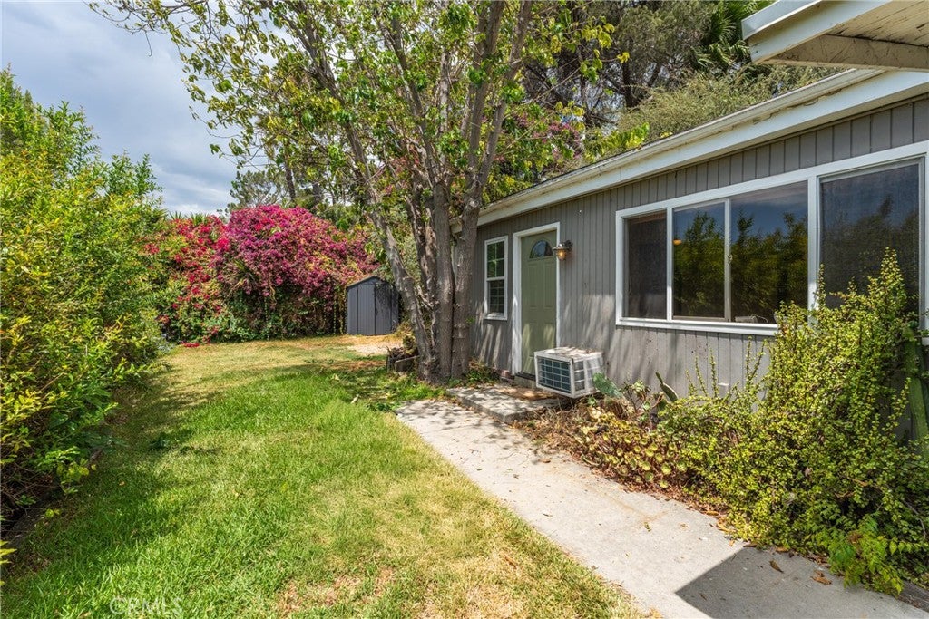 3114 Roderick Place