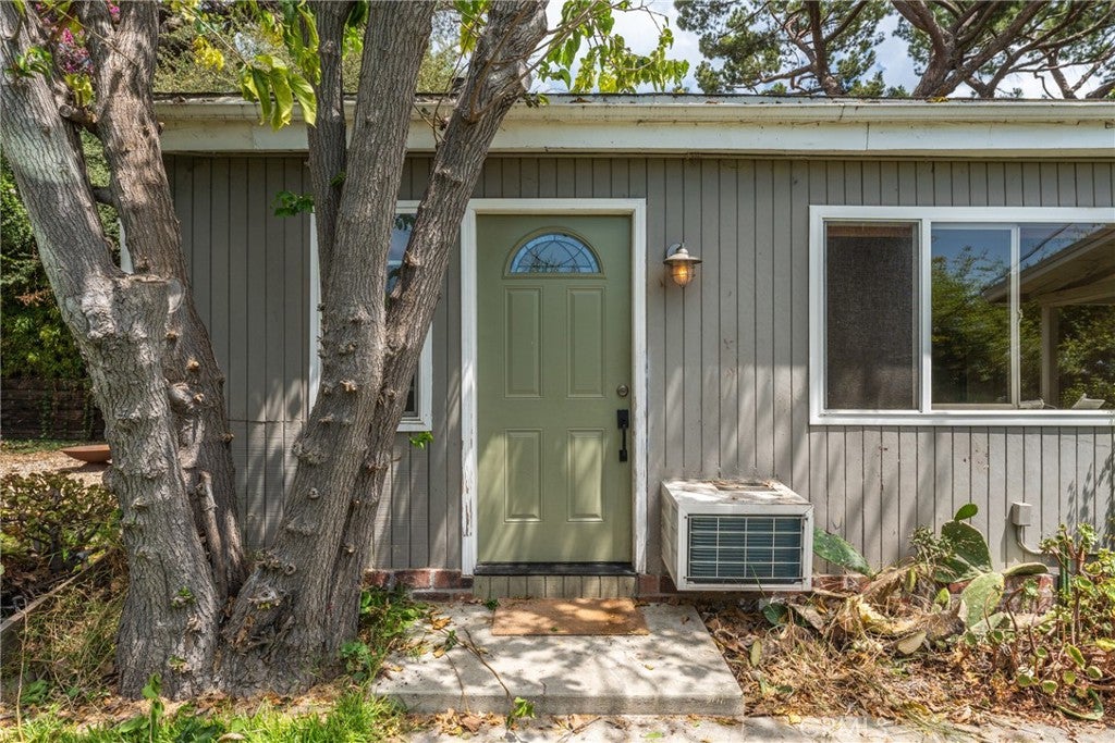 3114 Roderick Place