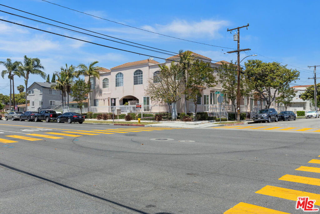 4057 W 147th Street 109