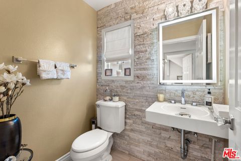 Tiny photo for 7282 Woodvale Court, West Hills, CA 91307 (MLS # 25589721)