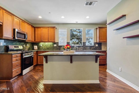 Tiny photo for 4505 Via Del Sol, Camarillo, CA 93012 (MLS # V1-39249)