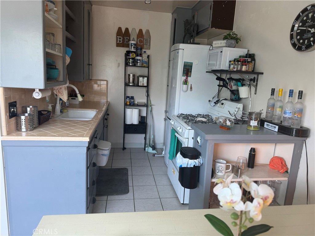 Photo of 1101 E Ocean Blvd, Long Beach, CA 90802 (MLS # OC26061706)