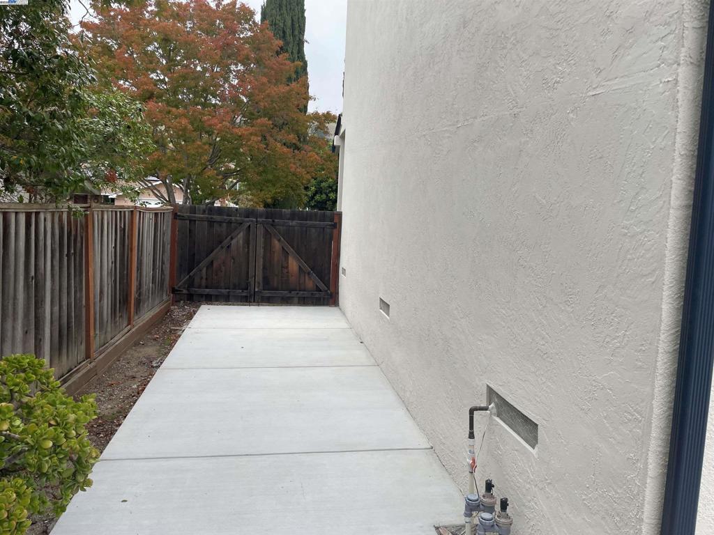 MISSION SAN JOSE - Residential