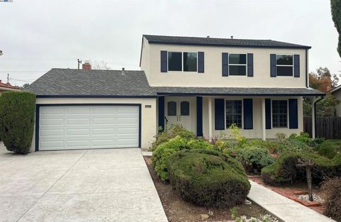 Photo of 41997 Via San Gabriel, Fremont, CA 94539 (MLS # 41116472)