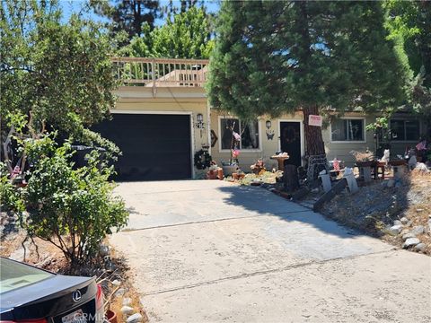 Photo of 2164 Outer Hwy 2 S, Wrightwood, CA 92397 (MLS # IV25190447) Photo of 2164 Outer Hwy 2 S, Wrightwood, CA 92397 (MLS # IV25190447)