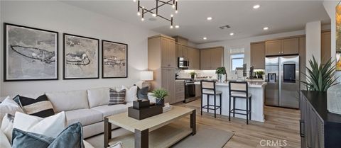 332 Fawn Street Rancho Mission Viejo CA 92694