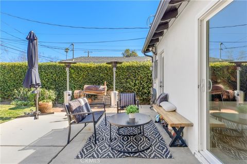 Tiny photo for 24131 Kittridge St, West Hills, CA 91307 (MLS # SR26046597)
