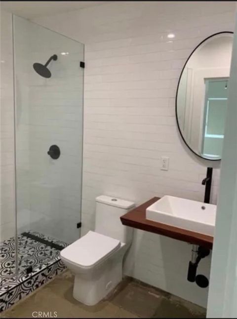 Tiny photo for 24131 Kittridge St, West Hills, CA 91307 (MLS # SR26046597)