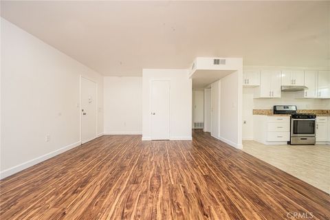 Tiny photo for 25781 Plum Hollow Dr, Menifee, CA 92586 (MLS # OC26085982)