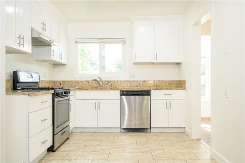 Tiny photo for 25781 Plum Hollow Dr, Menifee, CA 92586 (MLS # OC26085982)