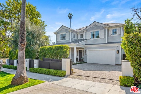 Photo of 210 21st Street, Santa Monica, CA 90402 (MLS # 26875373)
