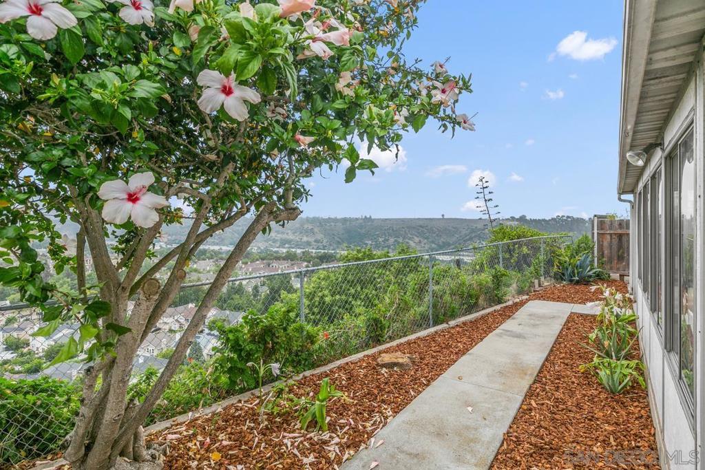 Serra Mesa - Residential