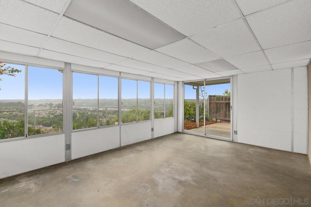 Serra Mesa - Residential