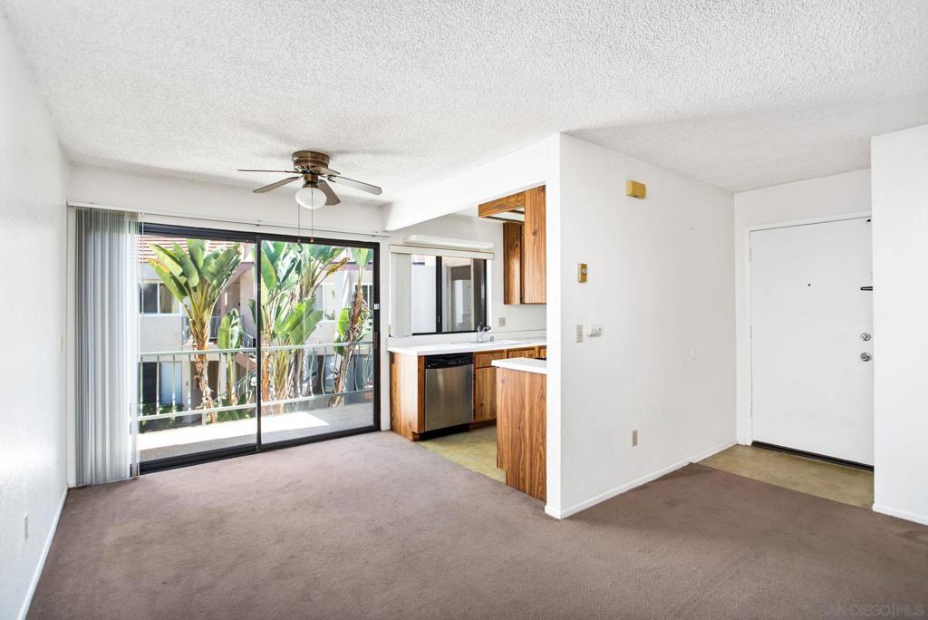 10875 Camino Ruiz 50