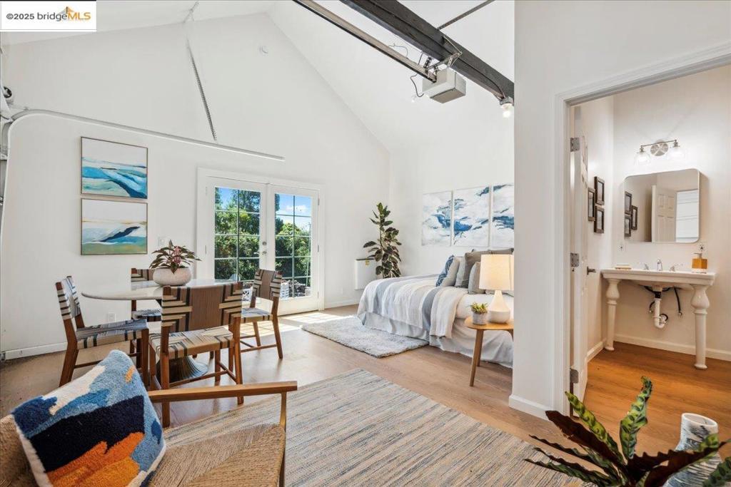 LINCOLN HEIGHTS - Residential