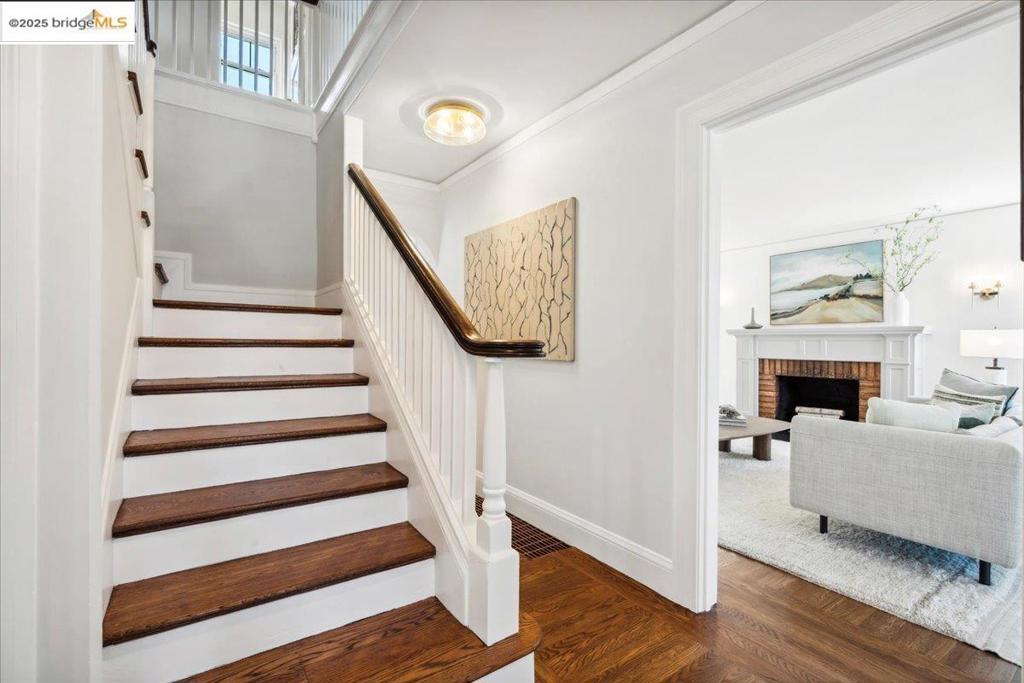 LINCOLN HEIGHTS - Residential