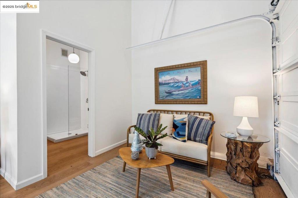 LINCOLN HEIGHTS - Residential