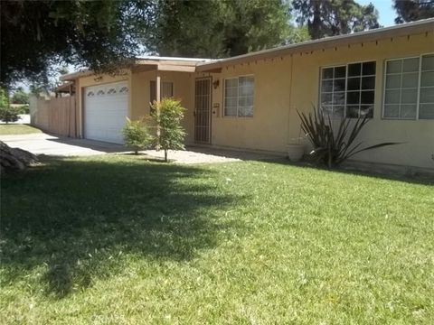 406 S Lowell Street Covina CA 91723