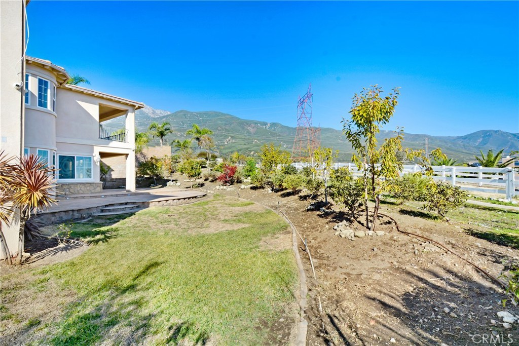 4925 Lone Acres Court