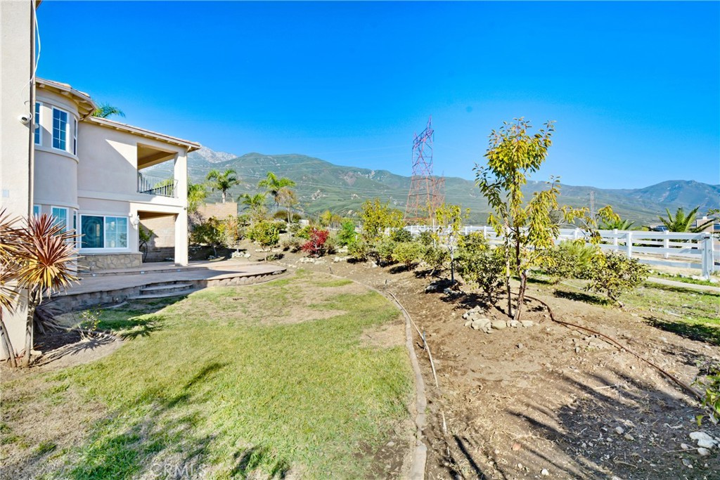 4925 Lone Acres Court