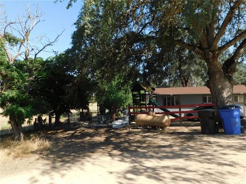 Photo of 7885 O Donovan RD, Creston, CA 93432 (MLS # NS26109959)