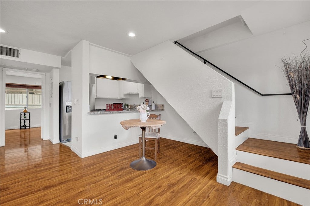 610 E Harvard