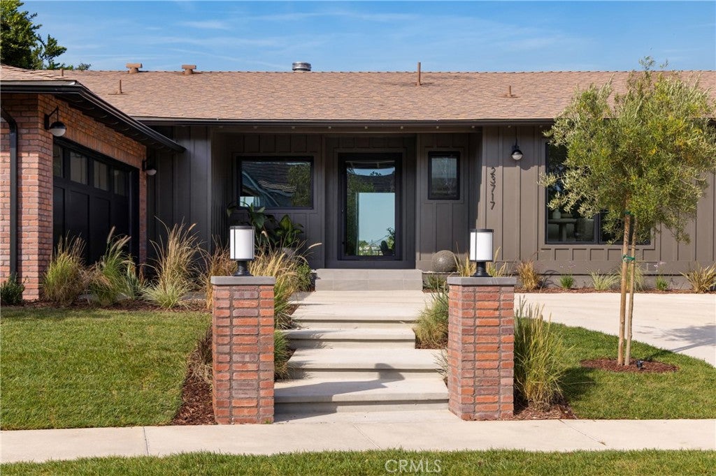23717 Crosson