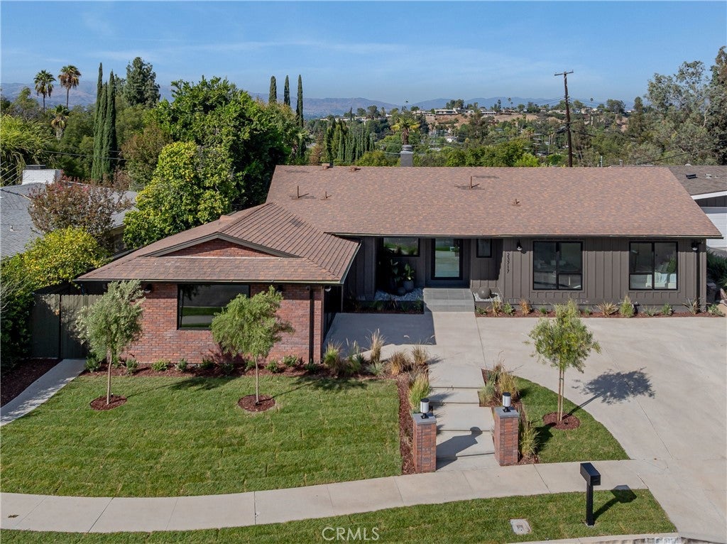 23717 Crosson