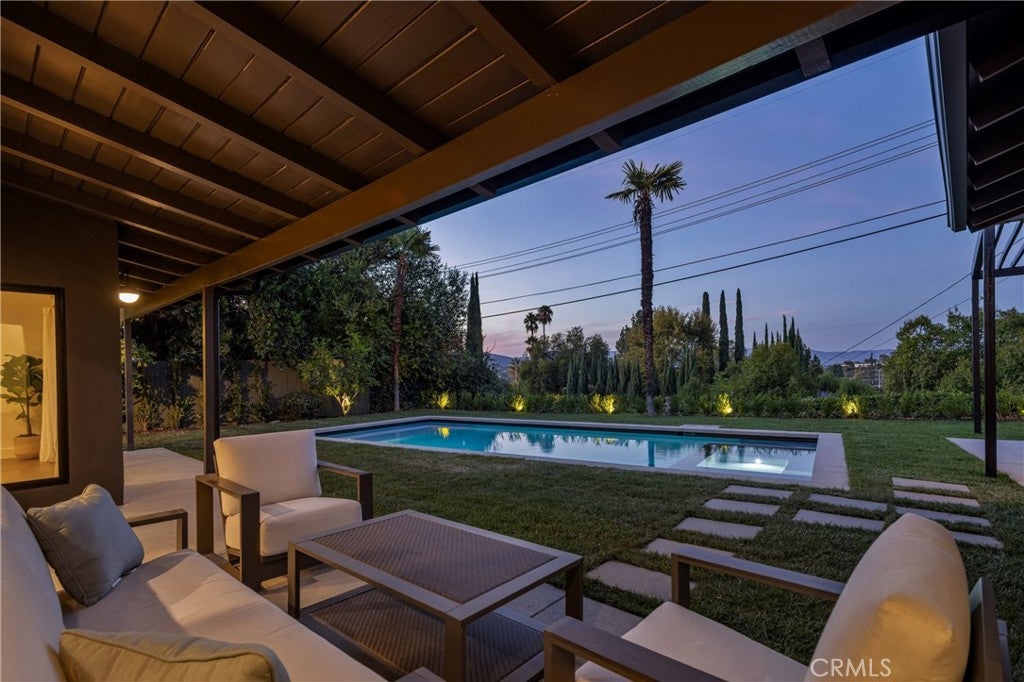 23717 Crosson