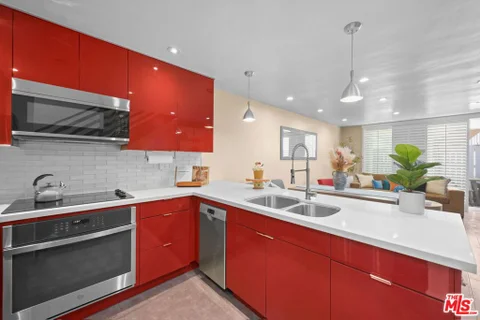 5951 Canterbury Drive Unit 20, Culver City, CA 90230 - MLS#: 26813749