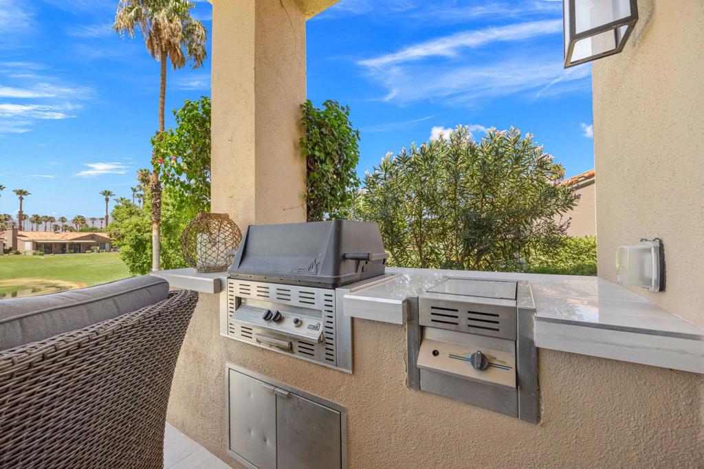 76564 Begonia Lane