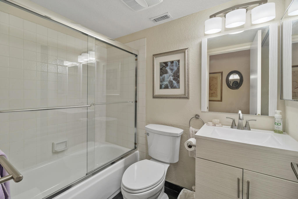 Woodhaven Country Cl - Residential