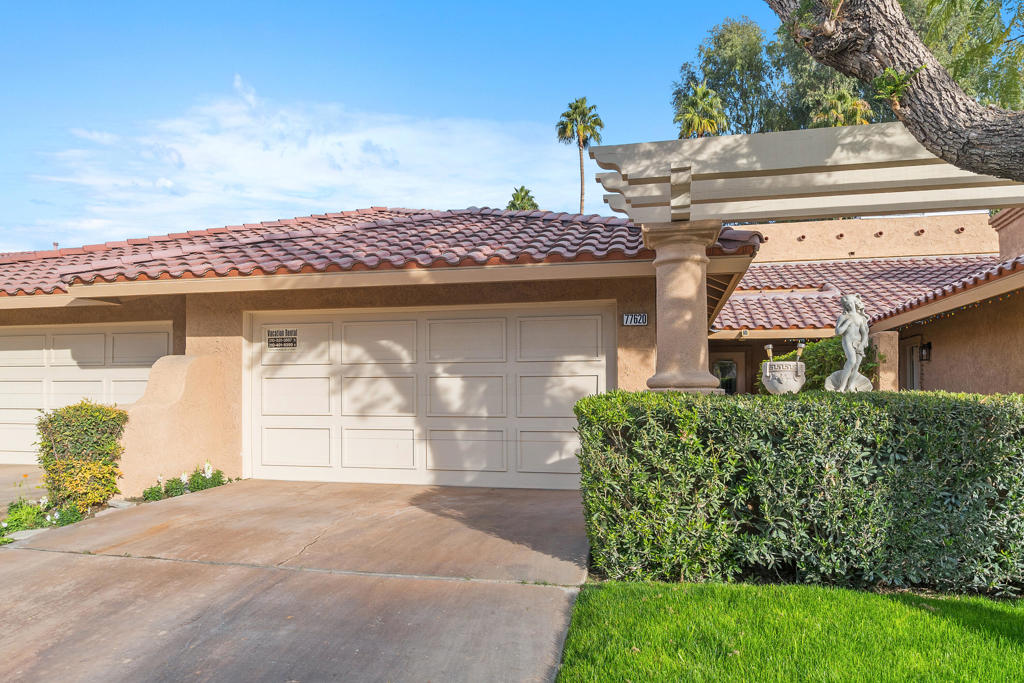 Woodhaven Country Cl - Residential