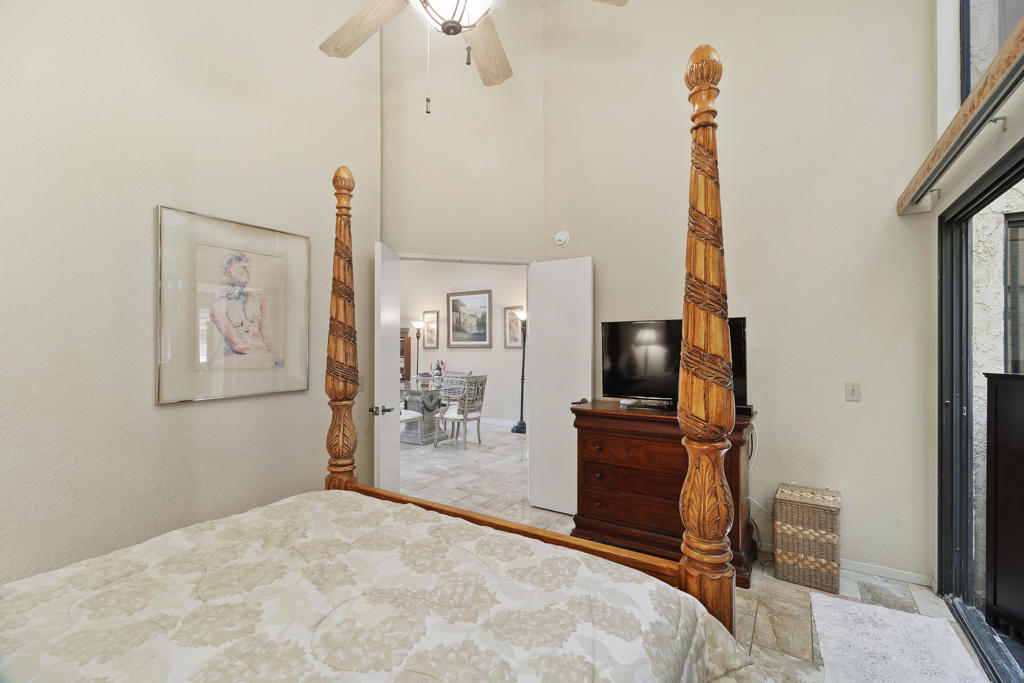 Woodhaven Country Cl - Residential
