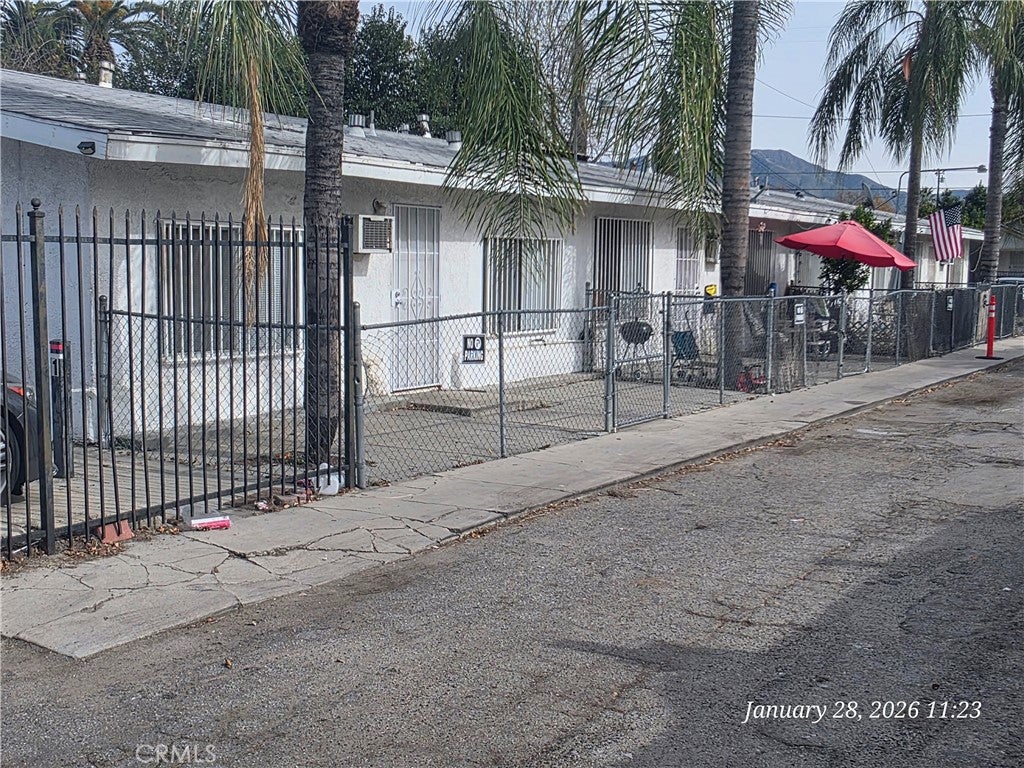1134 Sepulveda